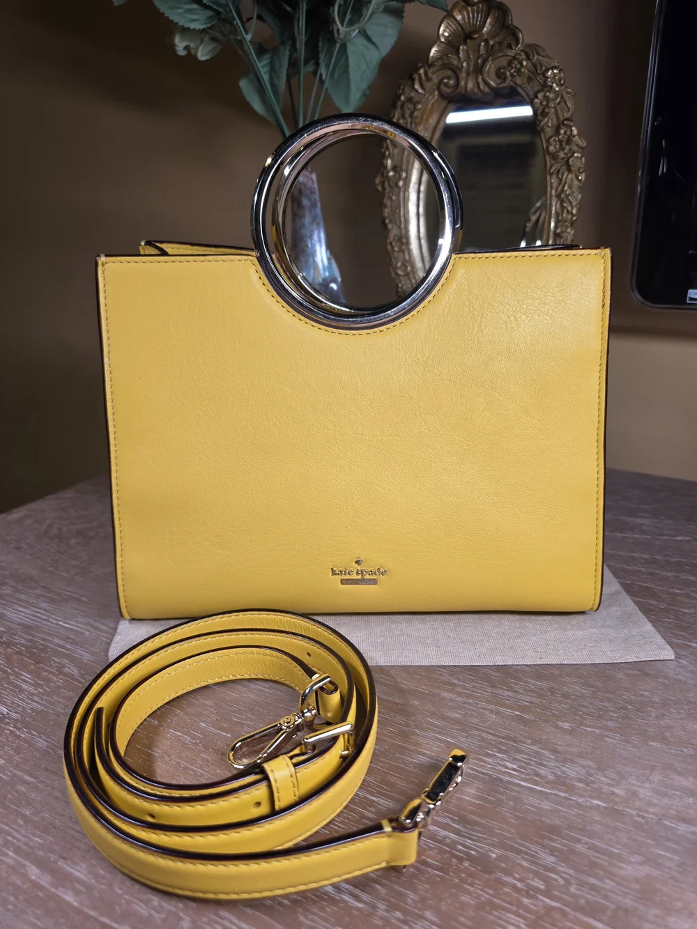 Kate Spade New York White Rock Road Sam Handbag w/ Removable Strap (Retail $358)